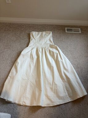 Denim strapless dress